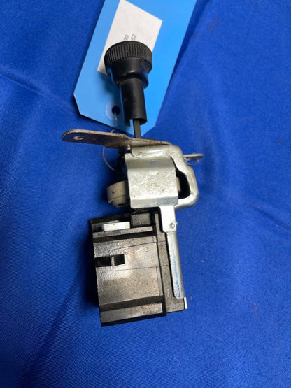 1999-04 Ford Mustang GT Headlight Switch & Knob 4.6 V8 177