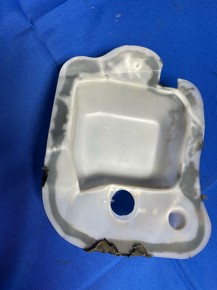 1999-04 Ford Mustang GT Front Seat Belt Insulation Cups  4.6 V8 177