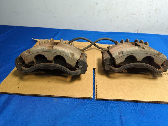 1999-04 Ford Mustang GT V8 Front Brake Calipers Pair 170