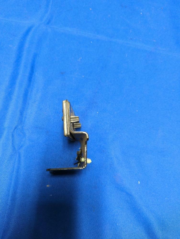 1999-04 Ford Mustang GT V8 Dead Pedal 170