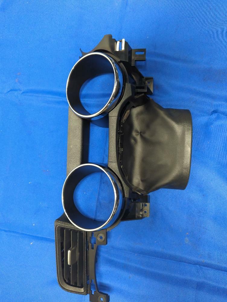 2015-17 Ford Mustang GT 5.0 Coyote Instrument Cluster Bezel 172