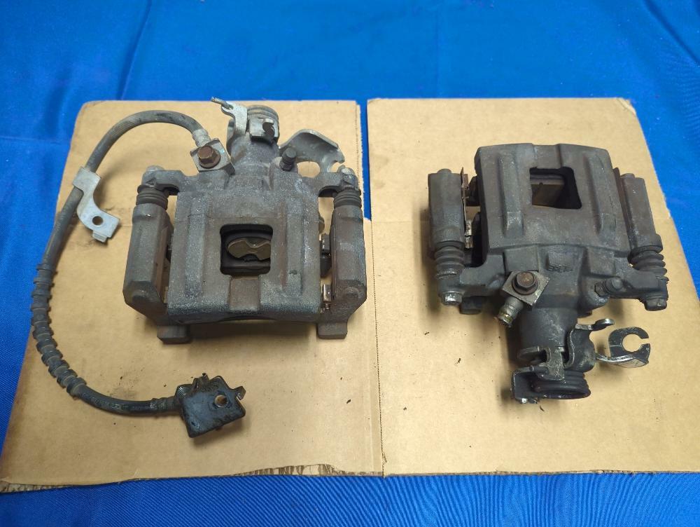2015-17 Ford Mustang GT 5.0 Coyote Rear Brake Calipers 172