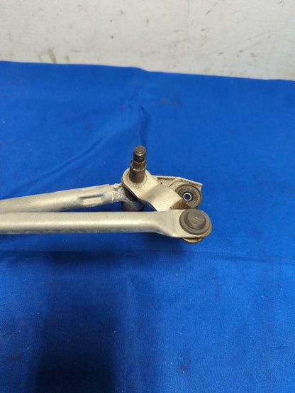 2015-17 Ford Mustang GT 5.0 Coyote Wiper Motor & Assembly 172