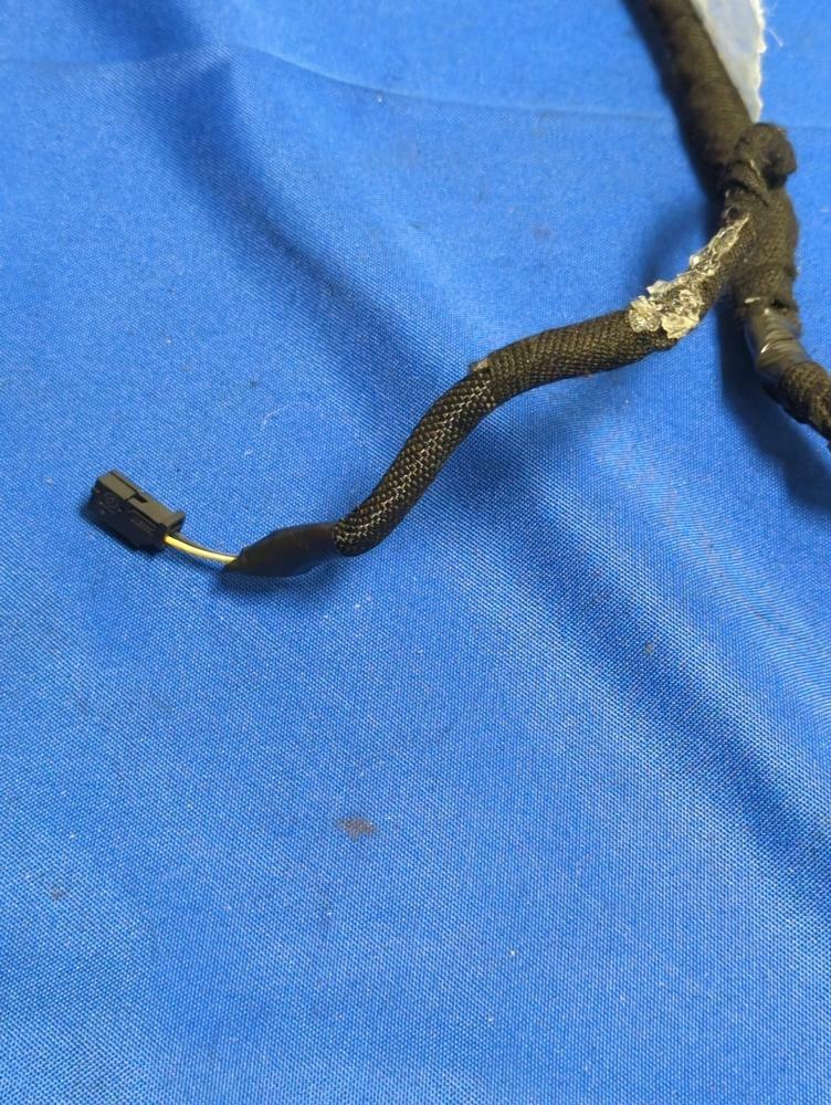 2015-17 Ford Mustang GT 5.0 Coyote Dome Light Harness 172