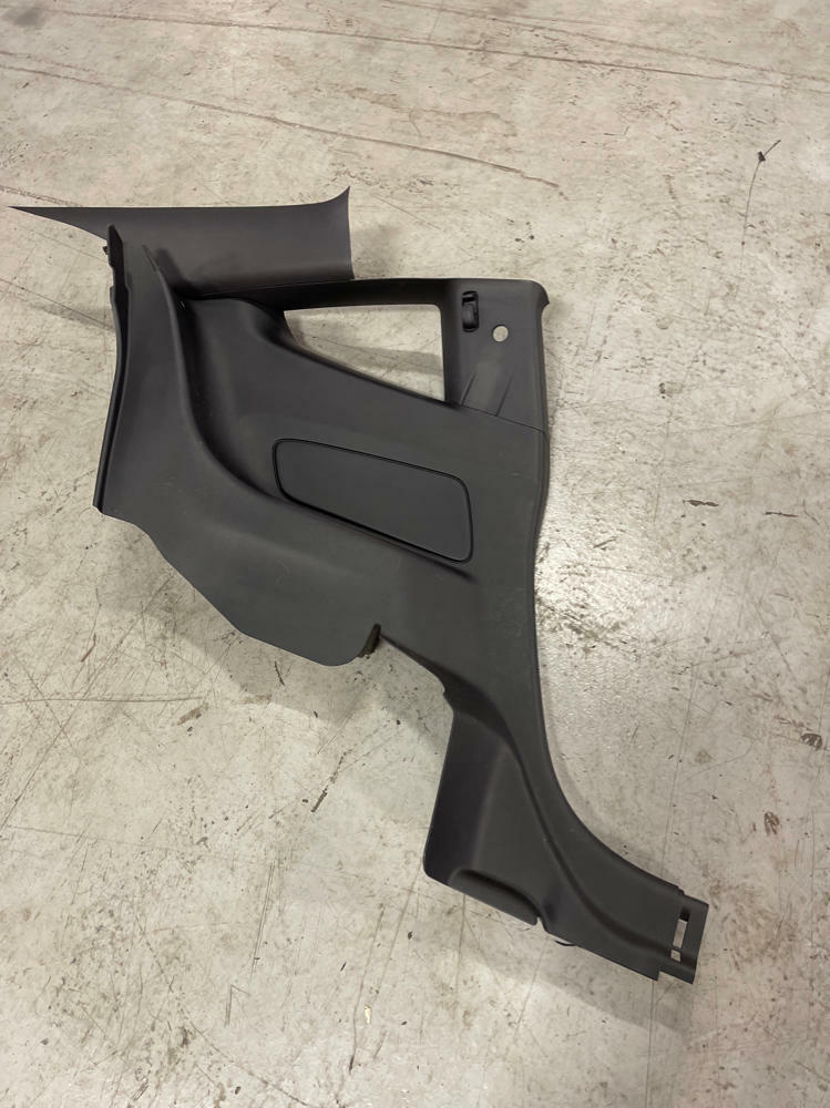 2015-17 Ford Mustang Rear Interior Plastics 176