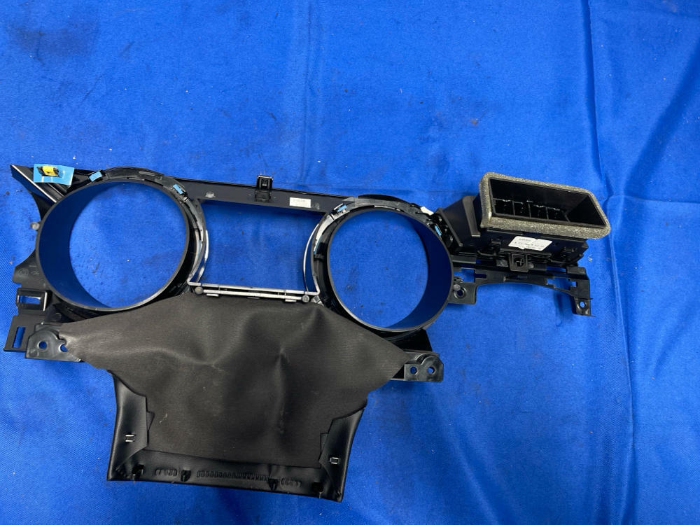 2015-17 Ford Mustang Cluster Bezel 176