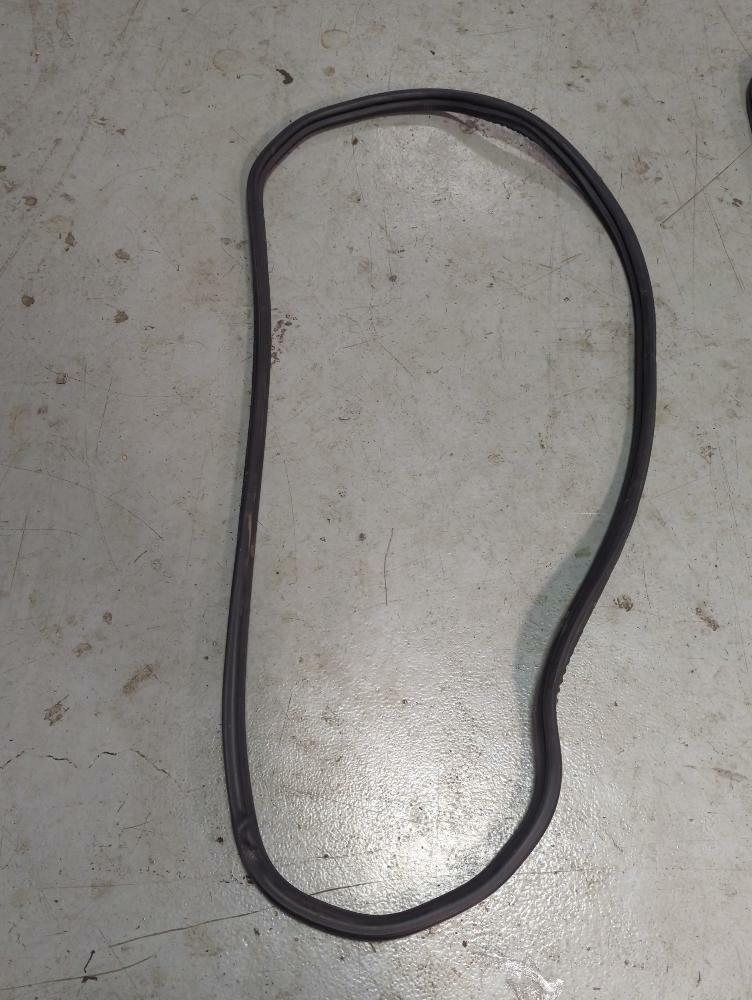2003-04 Ford Mustang SVT Cobra Coupe Weather Stripping 180
