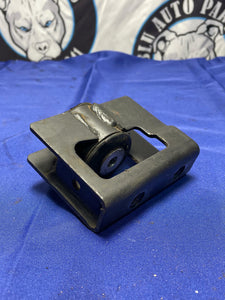 2003-04 Ford Mustang SVT Cobra Differential Rear Mount 182