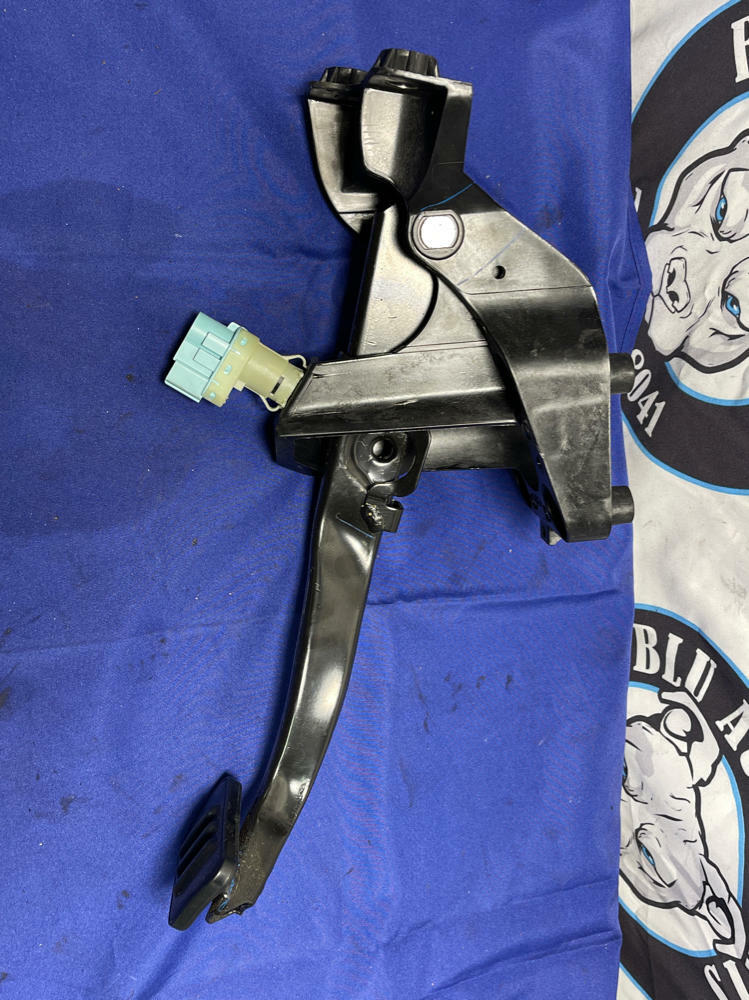 2018-23 Ford Mustang GT Coyote Brake Pedal Assembly 184