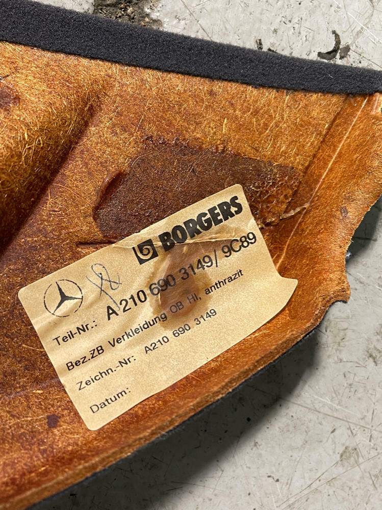 1999-02 Merecedes E55 AMG W210 Parcel Shelf 156
