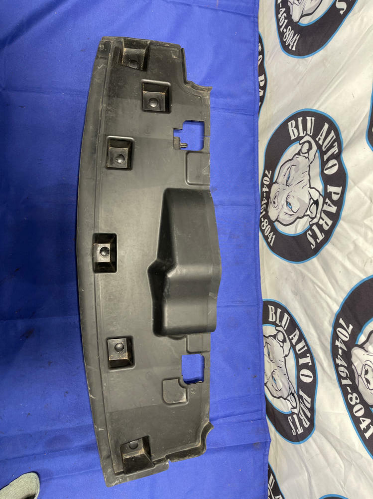 2018-23 Ford Mustang Front Radiator Air Duct Shroud 184