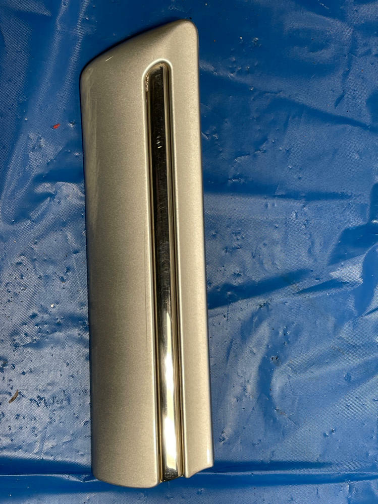 1999-02 Merecedes E55 AMG W210 Left Fender Trim Panel 156