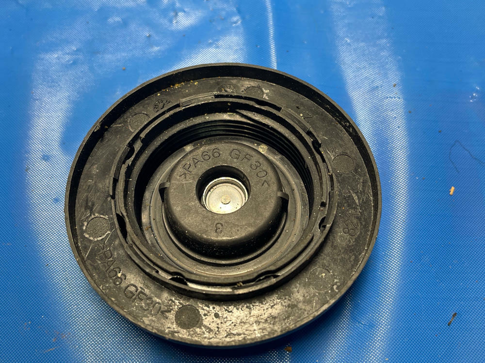 2003-04 Ford Mustang SVT Cobra Coolant Expansion Tank Cap 186