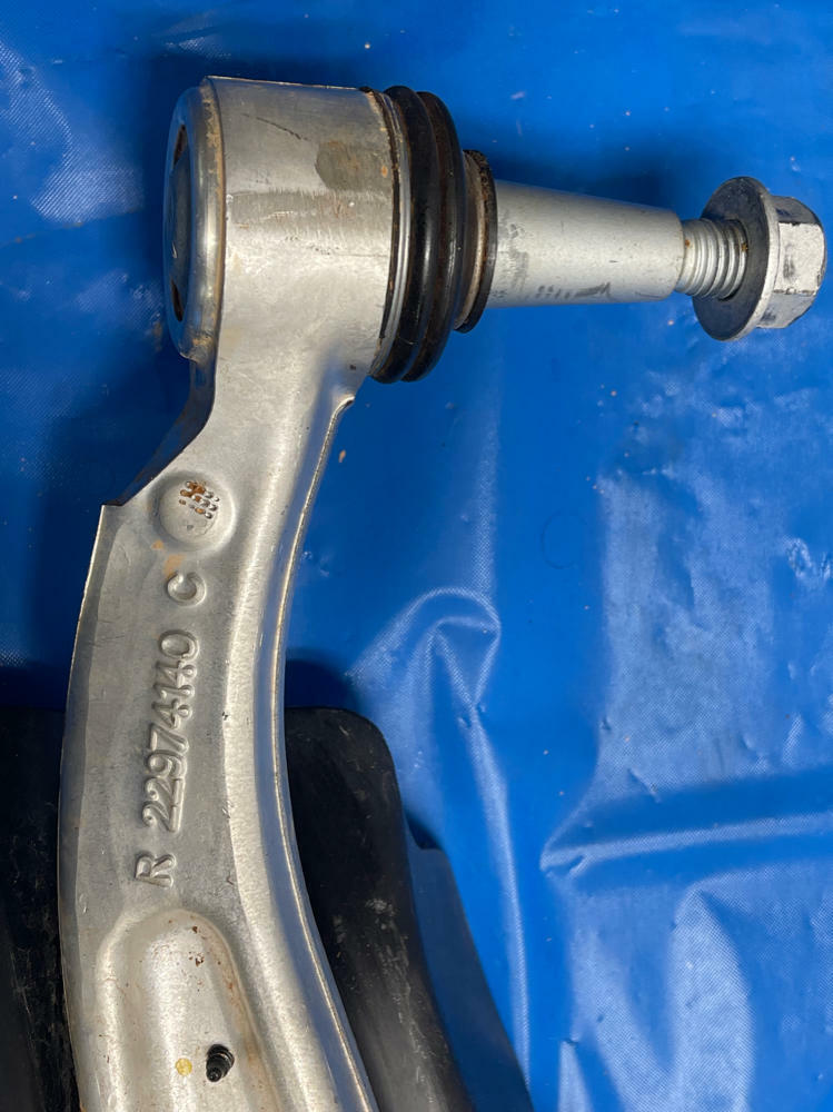 2018-23 Chevrolet Camaro ZL1 Front Right Lower Control Arm 169