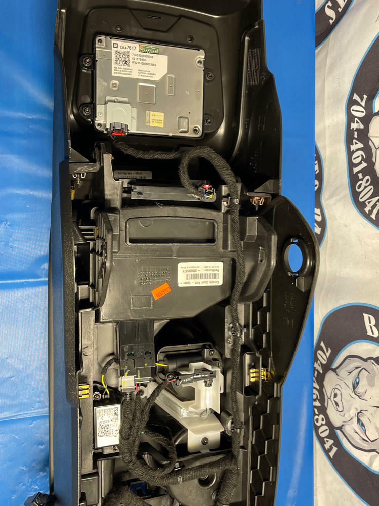 2018-23 Chevrolet Camaro ZL1 Center Console 169