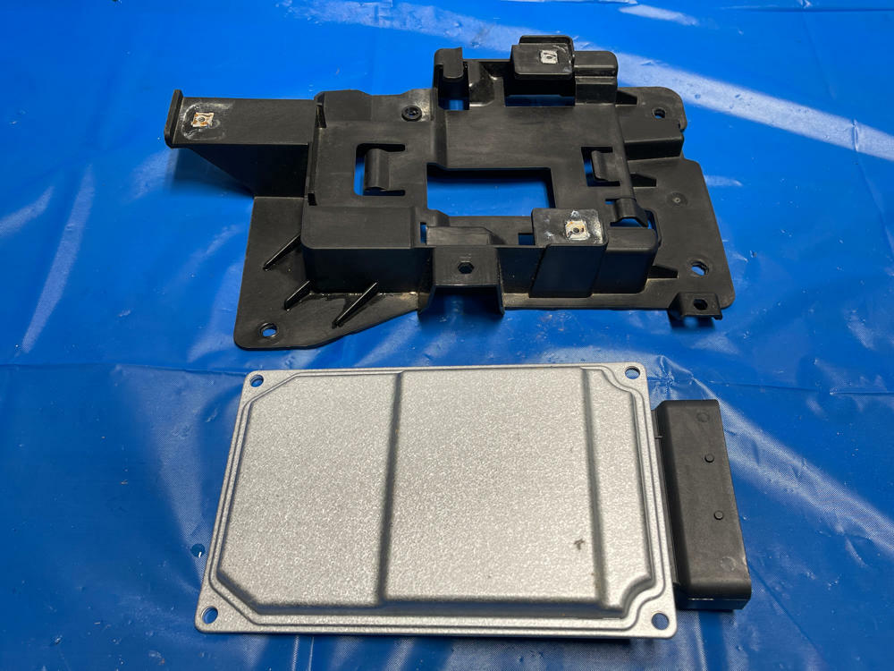 2018-23 Chevrolet Camaro ZL1 Active Suspension Control Module 169