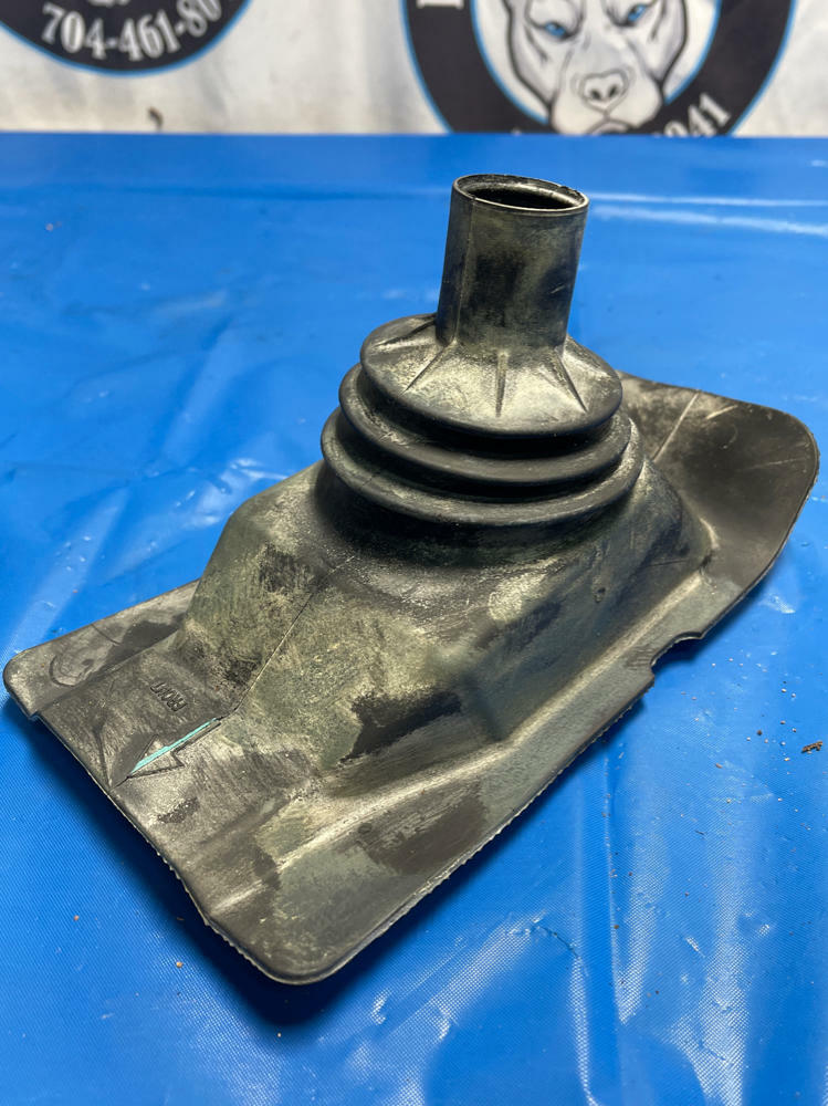 2018-23 Chevrolet Camaro ZL1 Shifter Isolator Boot 169