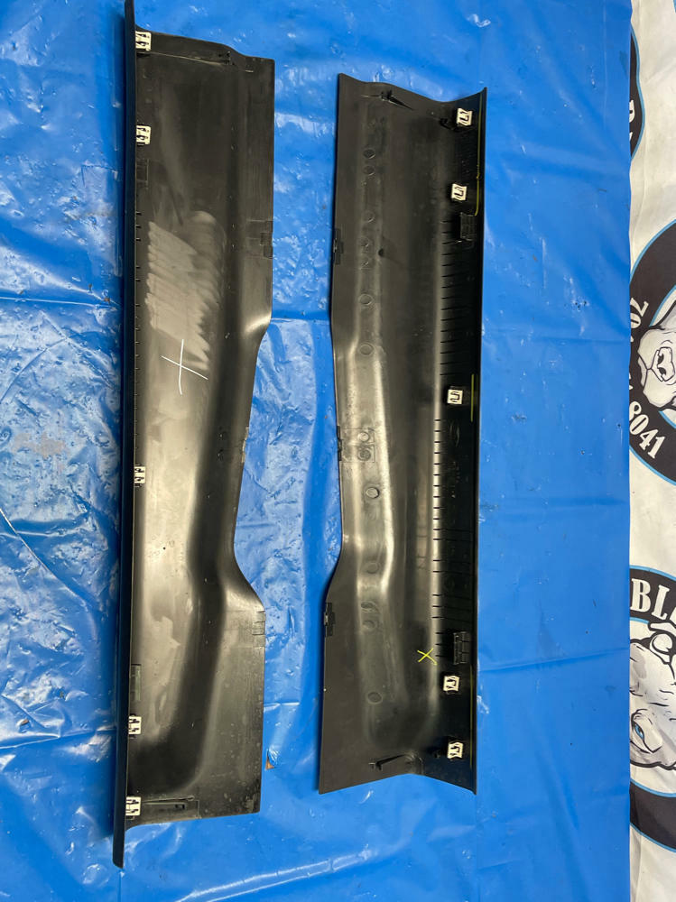 2015-23 Ford Mustang GT Inner Door Sills 190