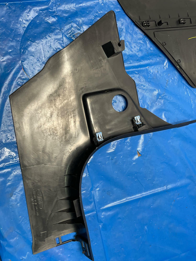 2015-23 Ford Mustang GT Kick Panels 190