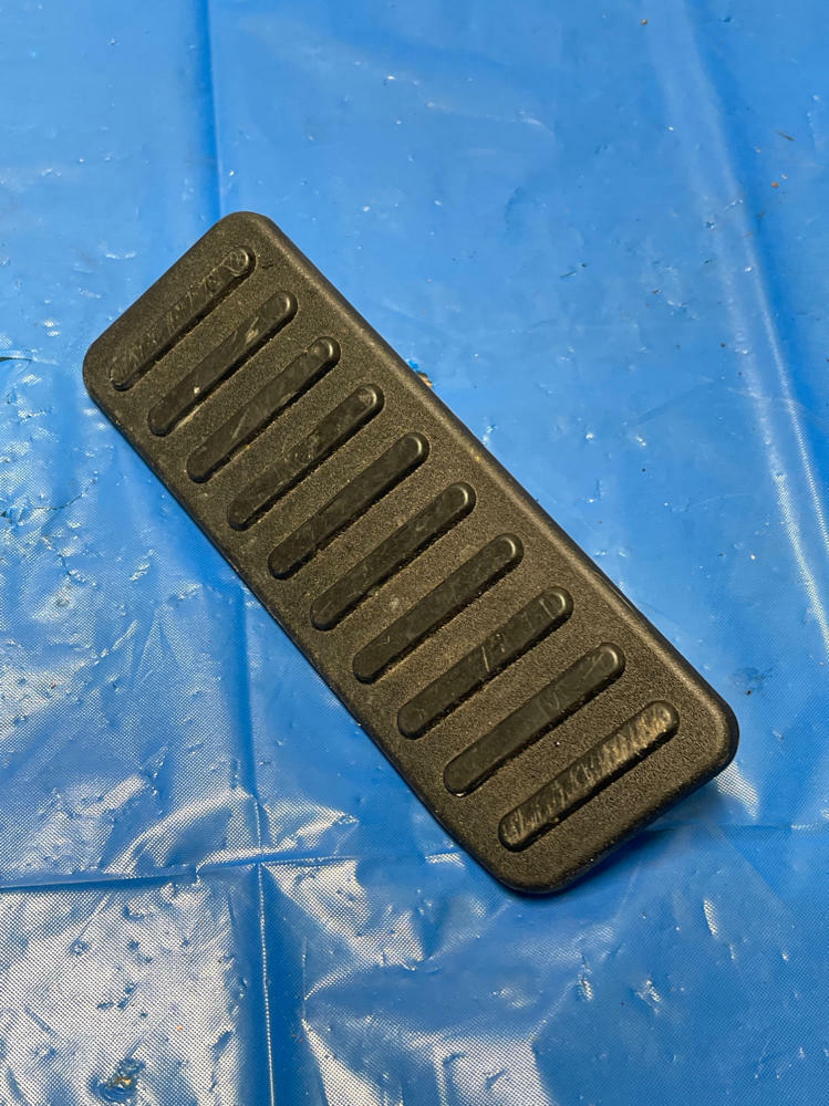 2015-23 Ford Mustang GT Dead Pedal 190