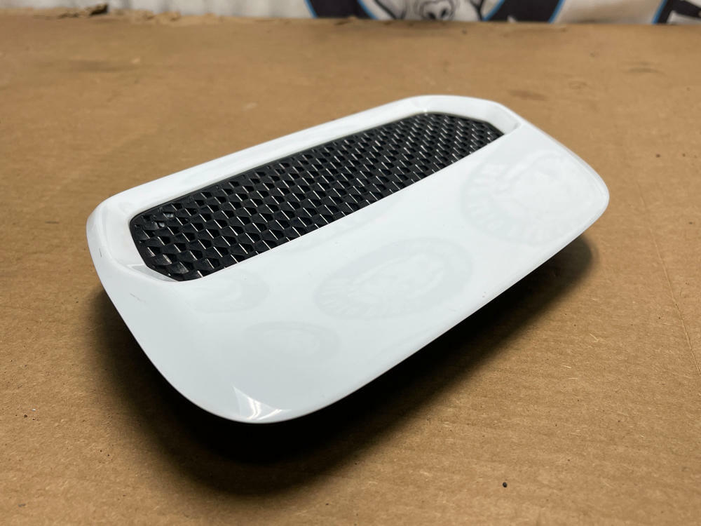 2015-23 Ford Mustang Driver Side Hood Vent 195