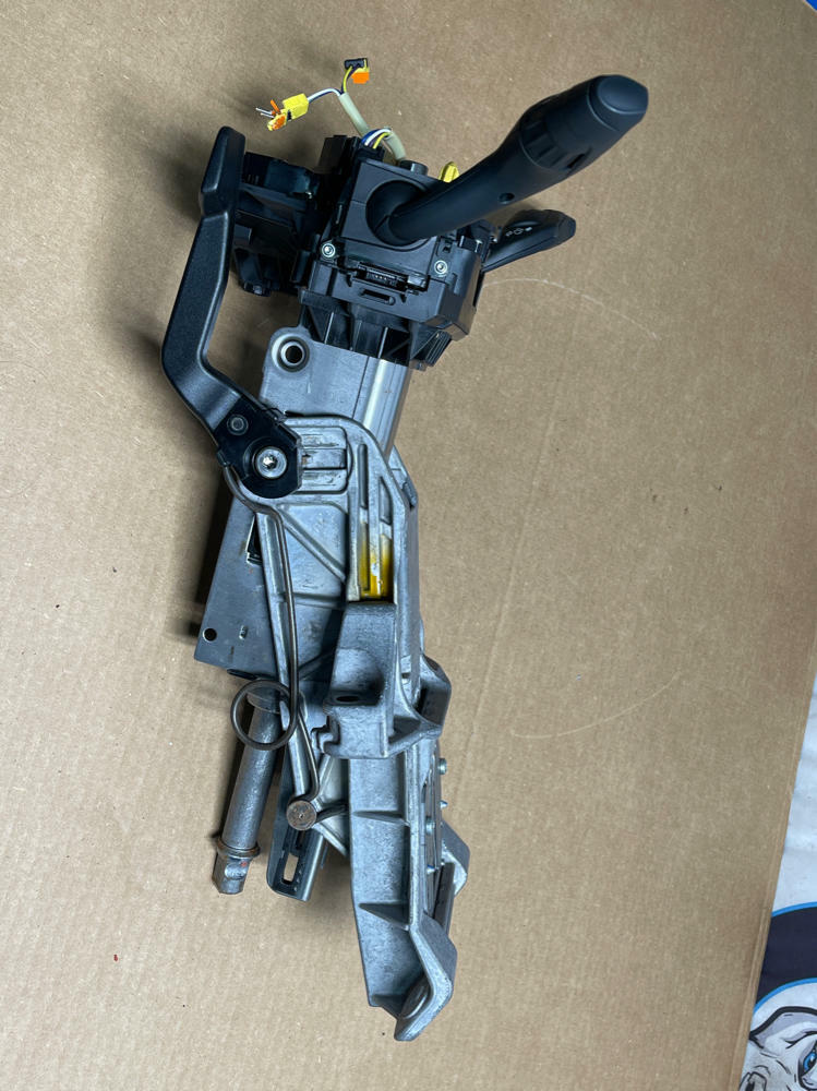 2018-23 Ford Mustang Steering Column 195