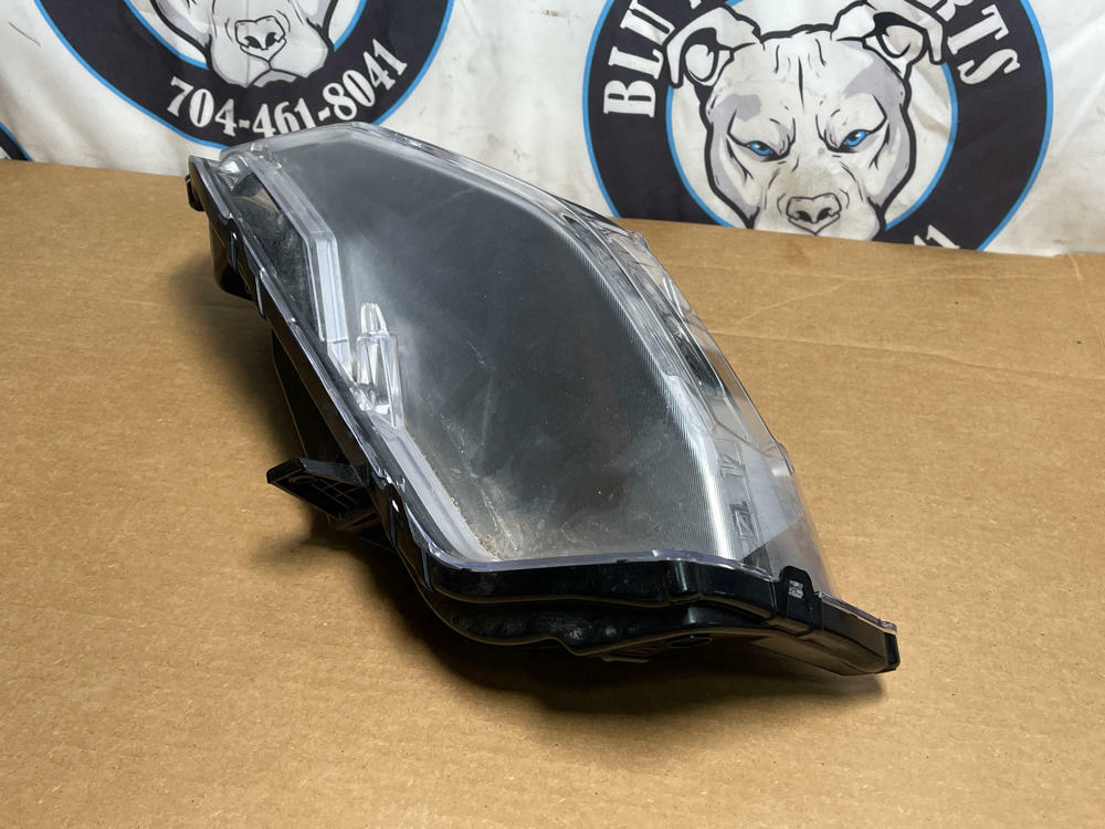 2018-23 Ford Mustang Driver LH Turn Signal 195