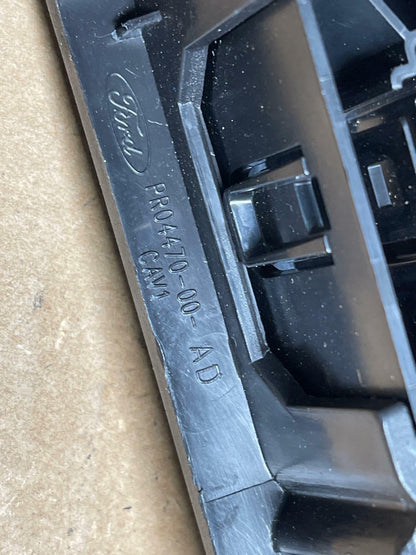 2018-23 Ford Mustang Entertainment Center Charging Block Bezel 195