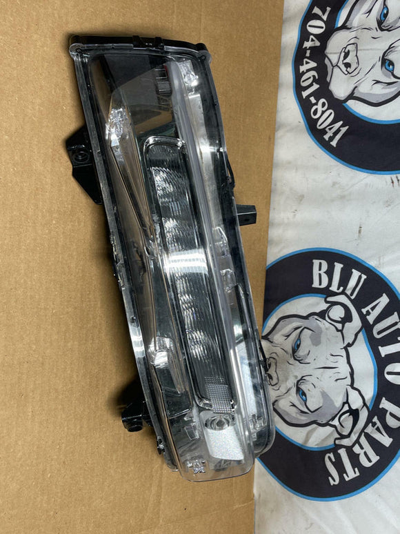 2018-23 Ford Mustang Driver LH Turn Signal 195