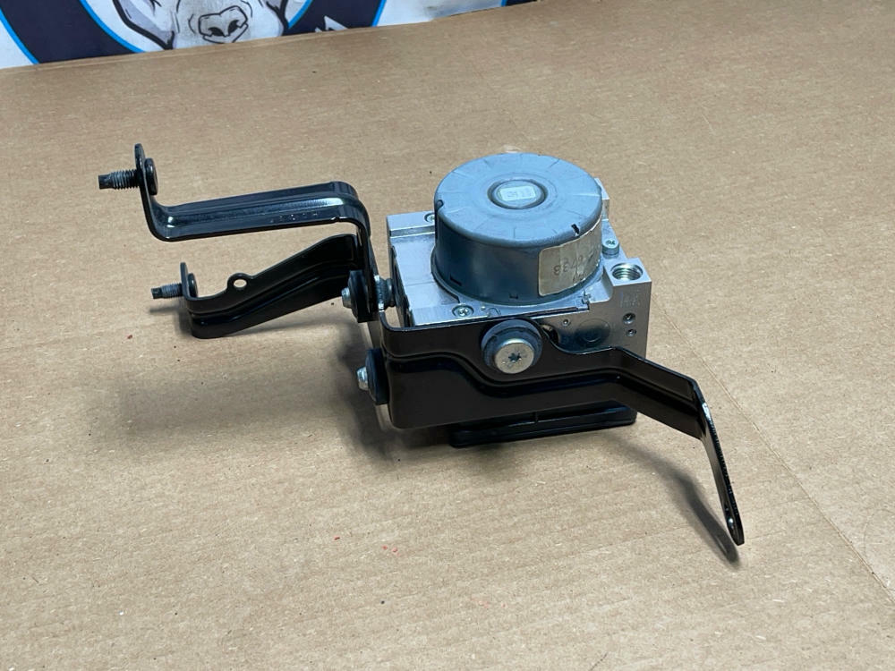 2018-23 Ford Mustang ABS Module 195