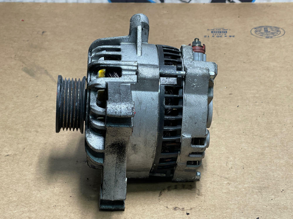 1999-04 Ford Mustang GT 2V Alternator & Pulley 189