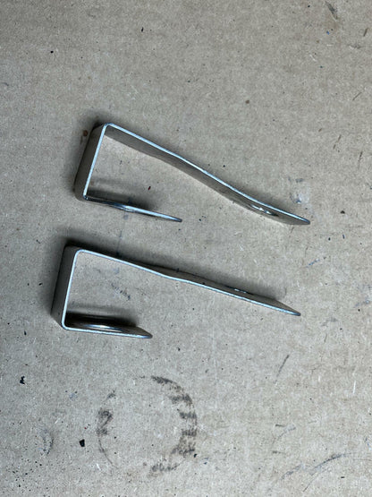 1999-04 Ford Mustang Aftermarket Polished Radiator Brackets 189