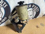 1999-04 Ford Mustang GT 4.6 V8 Power Steering Reservoir & Bracket 189