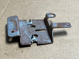 1999-04 Ford Mustang GT 4.6 Center Console Mount 189
