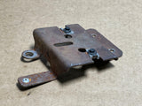 1999-04 Ford Mustang GT 4.6 Center Console Mount 189