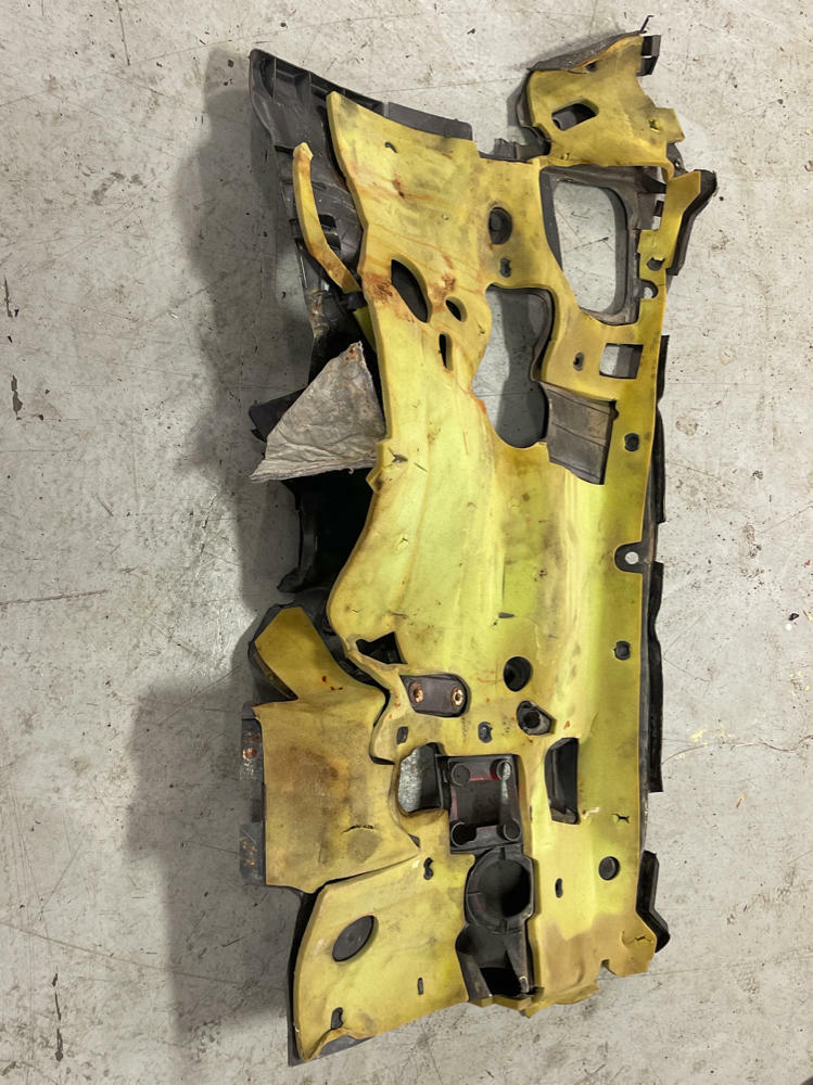 1999-04 Ford Mustang GT 4.6 Firewall Sound Deadening 189