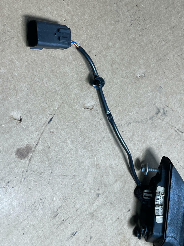 2015-17 Ford Mustang Passenger RH Side Mirror 193