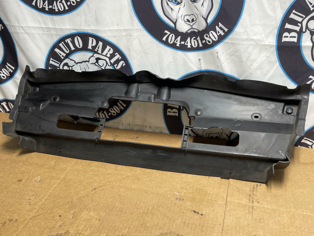 2015-17 Ford Mustang GT Core Support Cover Trim 193