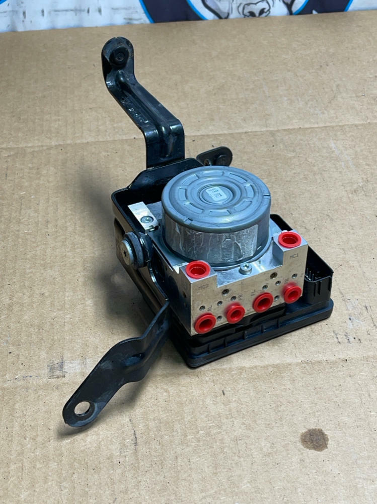 2015-23 Ford Mustang ABS Module 197