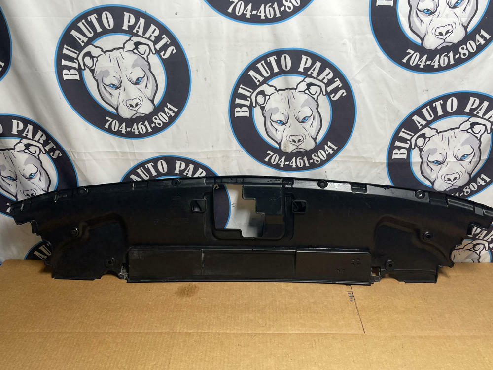 2018-23 Ford Mustang GT Radiator Cover Panel 194
