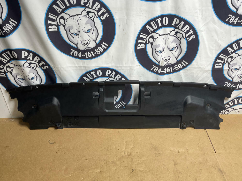 2018-23 Ford Mustang GT Upper Radiator Cover Panel 206