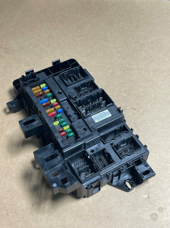 2018-23 Ford Mustang GT Body Control Module/Fusebox 206