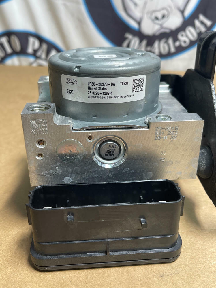 2018-23 Ford Mustang GT ABS Module 206