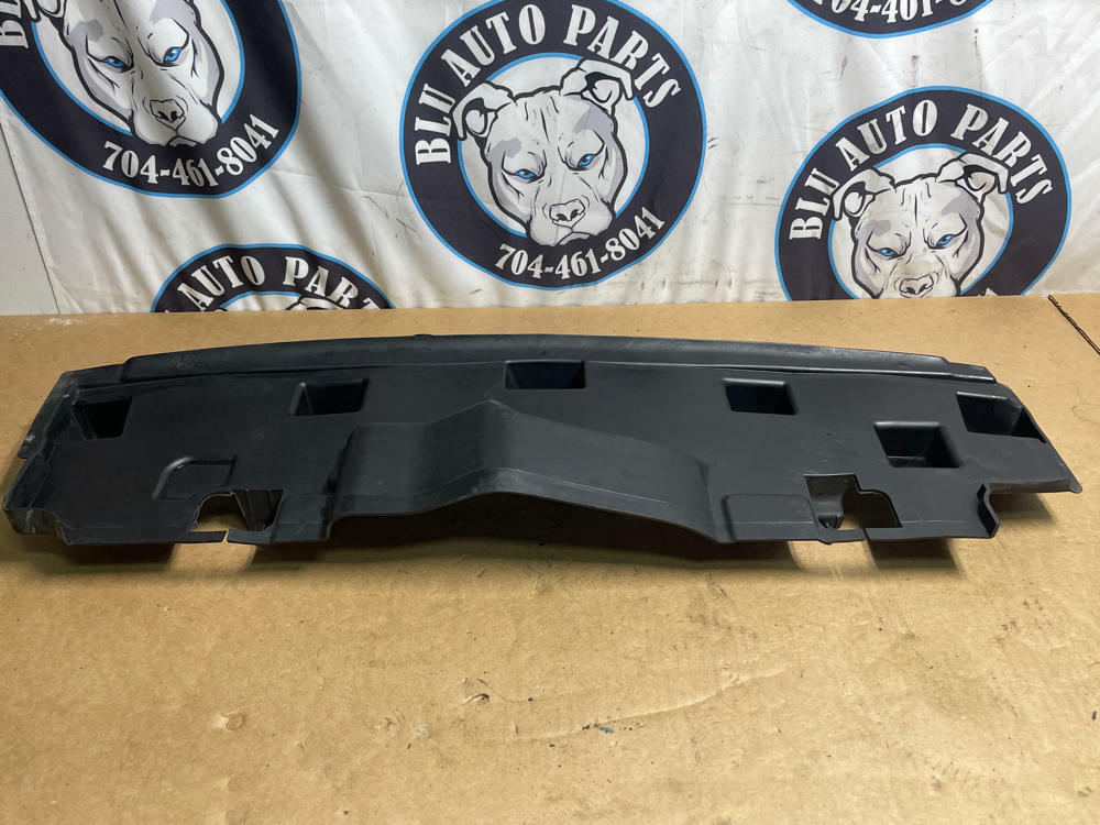 2018-23 Ford Mustang GT Radiator Air Ducting Panel 206