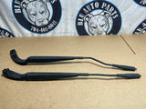 2018-23 Ford Mustang GT Wiper Arms Pair 206