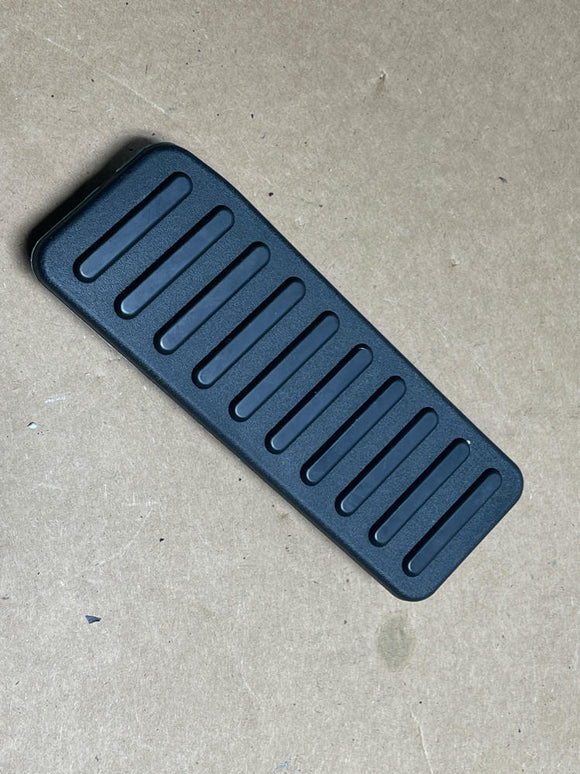2018-23 Ford Mustang GT Dead Pedal 205