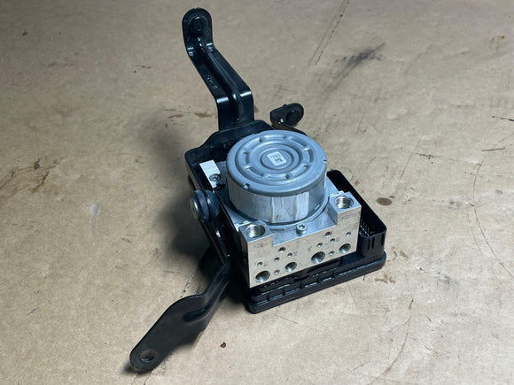 2018-23 Ford Mustang GT ABS Module 205