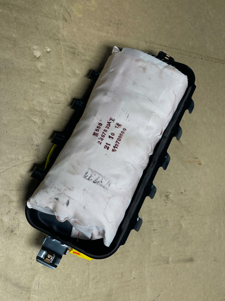2018-23 Ford Mustang GT RH Dash Bag Assembly 205