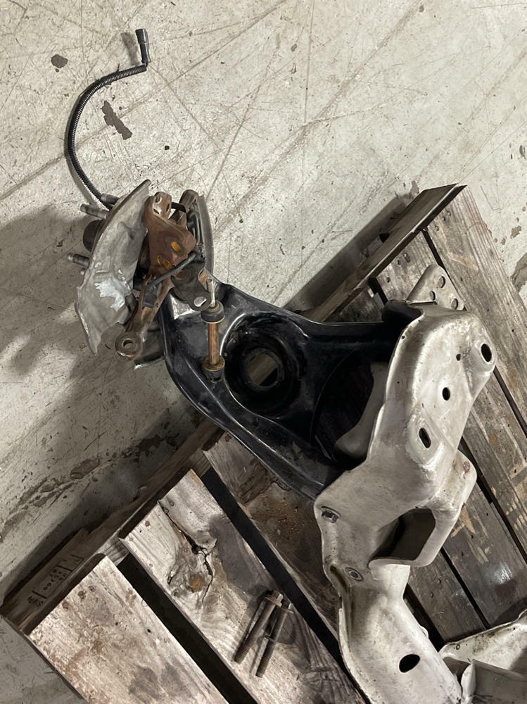2003-04 Ford Mustang SVT Cobra K-Member Drop-Out Assembly 203