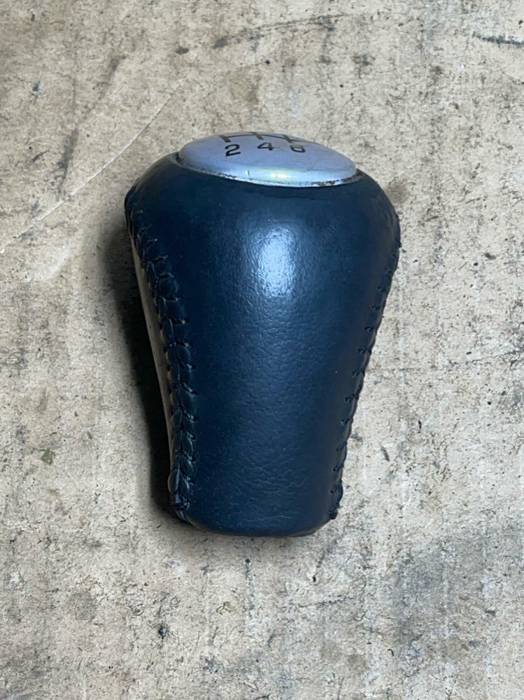 2003-04 Ford Mustang SVT Cobra T56 6-Speed Shift Knob 203
